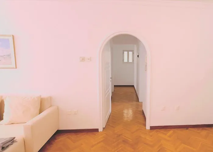 Virtuoso * Λευκωσία